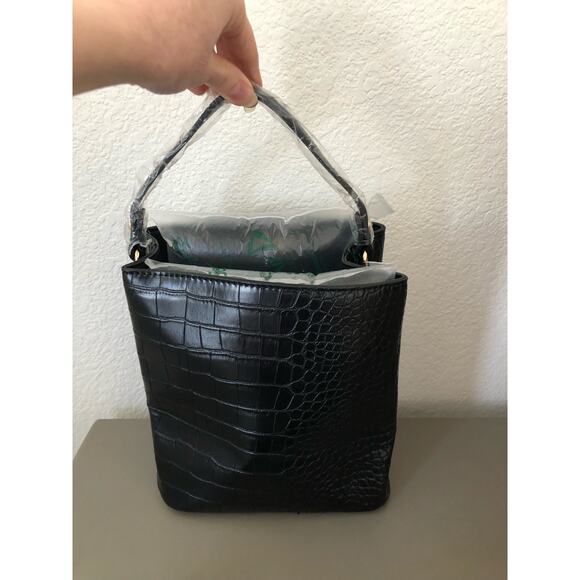 AOTA Elena Croc Top Bucket Bag with Crossbody Strap in Black - Picture 3 of 12